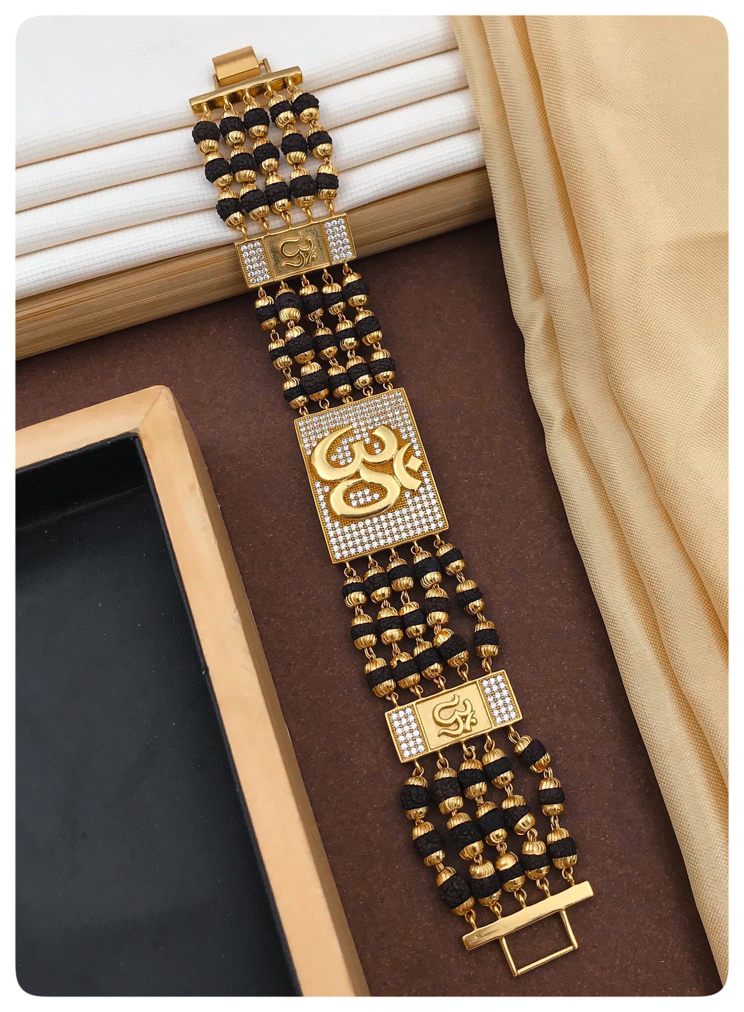 Rudraksha gold bracelet deals for mens